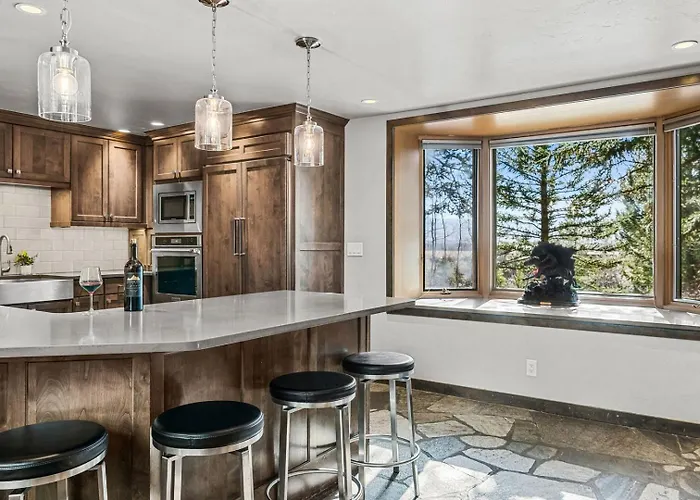 Rmr: Elkhorn In Holiday home *
